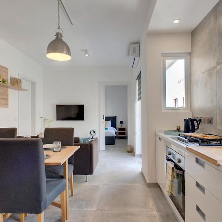 Modern Sliema Apartment Near Sea Luaran gambar